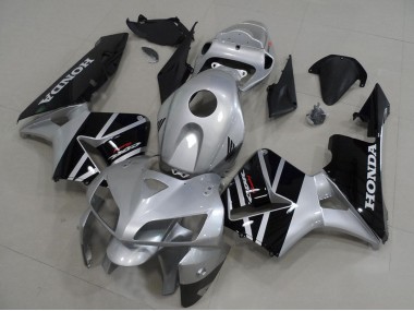 2005-2006 Silver Glossy Black Honda CBR600RR Motorcycle Fairings Canada