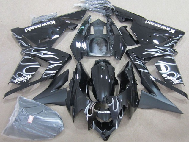 2004-2005 Black with White Flame Kawasaki ZX10R Motorcycle Fairings Canada