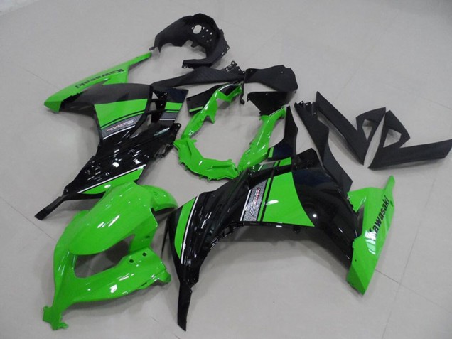 2013-2018 Green Glossy Black Kawasaki ZX300R Motorcycle Fairings Canada