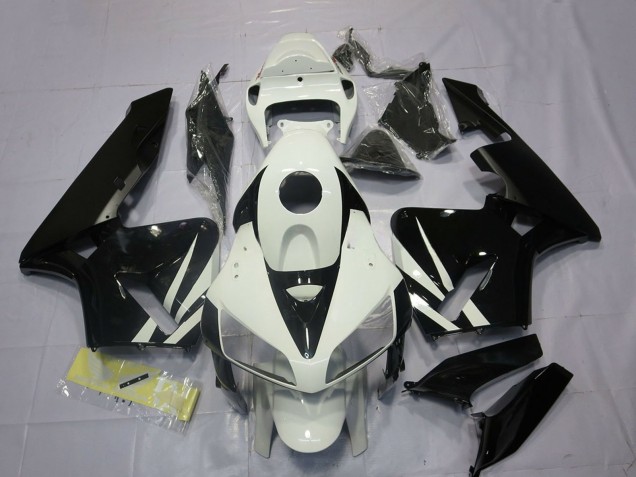 2005-2006 White Glossy Black Honda CBR600RR Motorcycle Fairings Canada