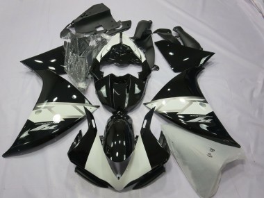 2012-2014 Glossy Black White Silver Yamaha R1 Motorcycle Fairings Canada
