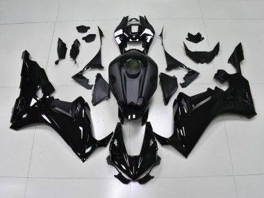 2020-2023 Glossy Black Matte Black Honda CBR1000RR-R Motorcycle Fairings Canada