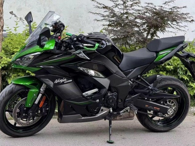 2020-2025 Black Grey Green Ninja Kawasaki Z1000SX Motorcycle Fairings Canada