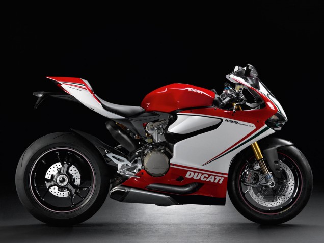 2011-2014 White Red Green Glossy Black Ducati 1199 Motorcycle Fairings Canada