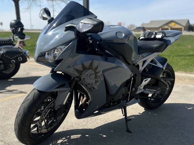 2012-2016 Nardo Grey Honda CBR1000RR Motorcycle Fairing Canada