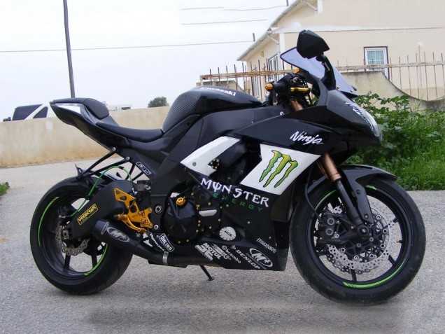 2008-2010 Glossy Black White Green Monster Elf Kawasaki ZX10R Motorcycle Fairings Canada