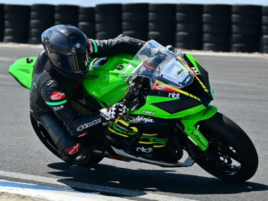 2011-2015 Green Yellow White Black Red Pirelli Kawasaki ZX10R Motorcycle Fairings Canada