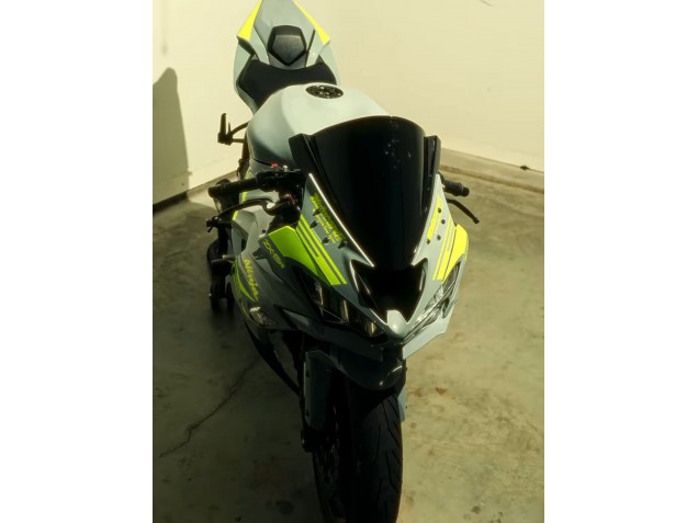 2019-2022 Nardo Grey Yellow Kawasaki ZX6R Motorcycle Fairings Canada