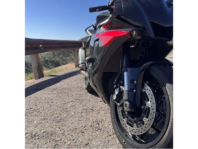2020-2025 Black Carbon Fiber Red Yamaha YZF 1000 R1 Motorcycle Fairings Canada