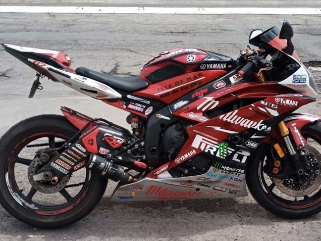 2006-2007 White Red Black Green Monster Milwaukee Yamaha YZF 600 R6 Motorcycle Fairings Canada