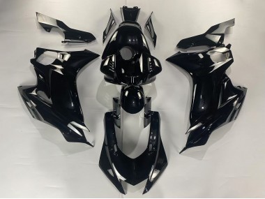 2017-2023 Glossy Black Yamaha YZF 600 R6 Motorcycle Fairings Canada