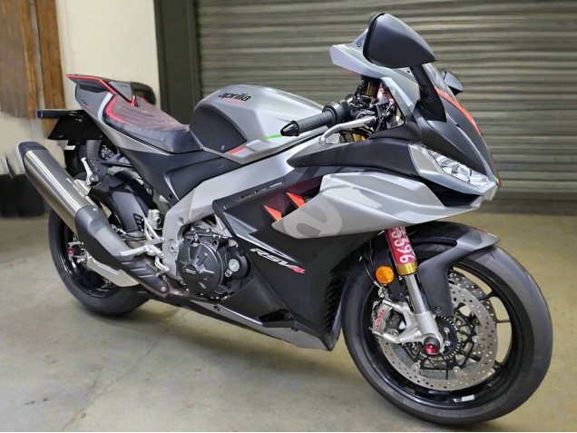 2021-2024 Glossy Silver Matte Black Aprilia RSV4 1100 Motorcycle Fairings Canada