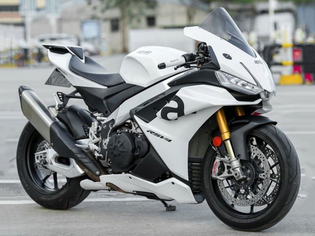 2021-2024 White Aprilia RSV4 1100 Motorcycle Fairings Canada