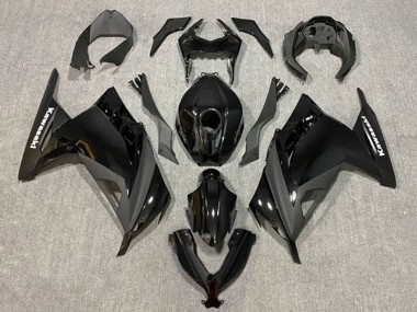 2013-2024 Glossy Black Matte Black Kawasaki EX300 Motorcycle Fairings Canada