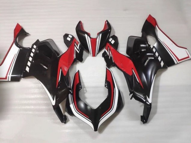 2020-2021 White Red Glossy Black Ducati Panigale V4 V4S Motorcycle Fairings Canada