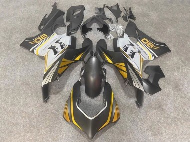 2020-2021 White Gold Matte Black Ducati Panigale V4 V4S Motorcycle Fairings Canada