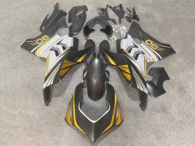 2020-2021 White Gold Matte Black Ducati Panigale V4 V4S Motorcycle Fairings Canada