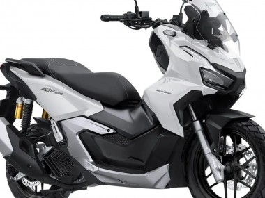 2022-2024 White Black Honda ADV160 Motorcycle Fairings Canada