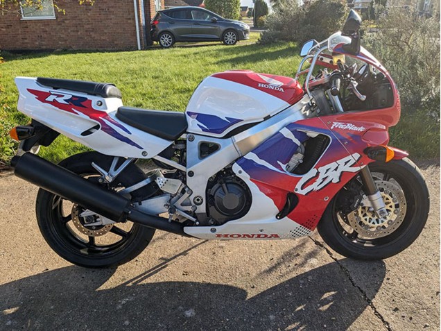 1994-1995 Red Blue White Honda CBR900RR 893 Motorcycle Fairings Canada